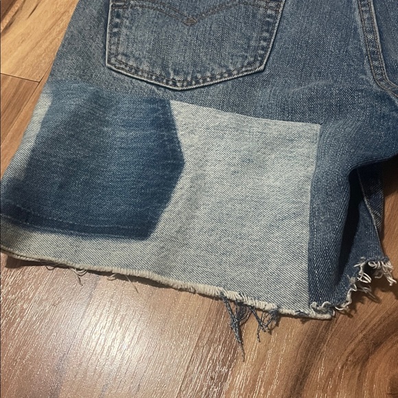 NWT Levi's Patchwork Jeans Shorts size 29 (8) - Picture 5 of 6